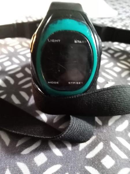 MONTRE ET CEINTURE THORACIQUE CARDIO - Divers - FastAnnonces.fr : Les annonces gratuites et rapides