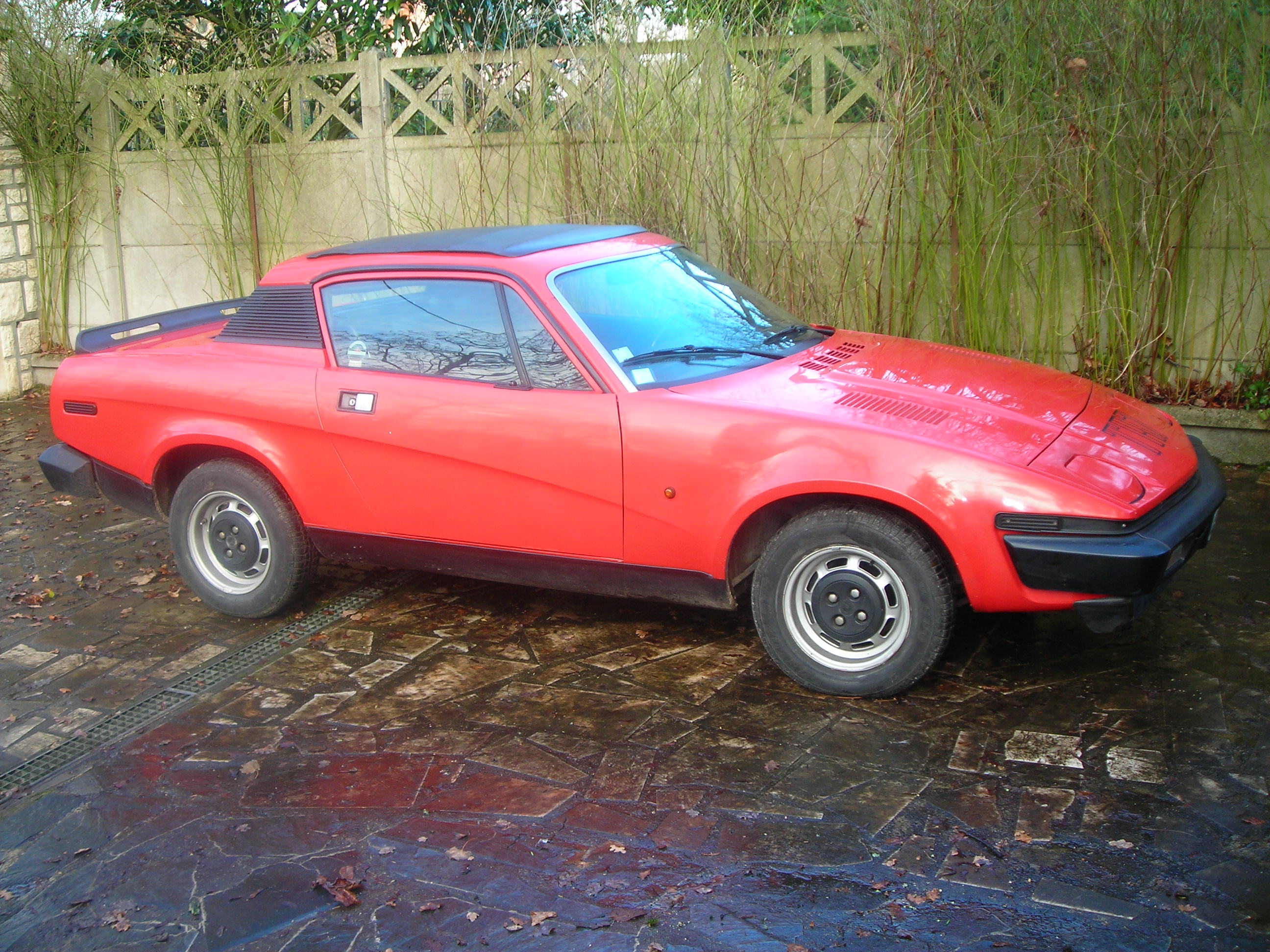 TR7 decouvrable