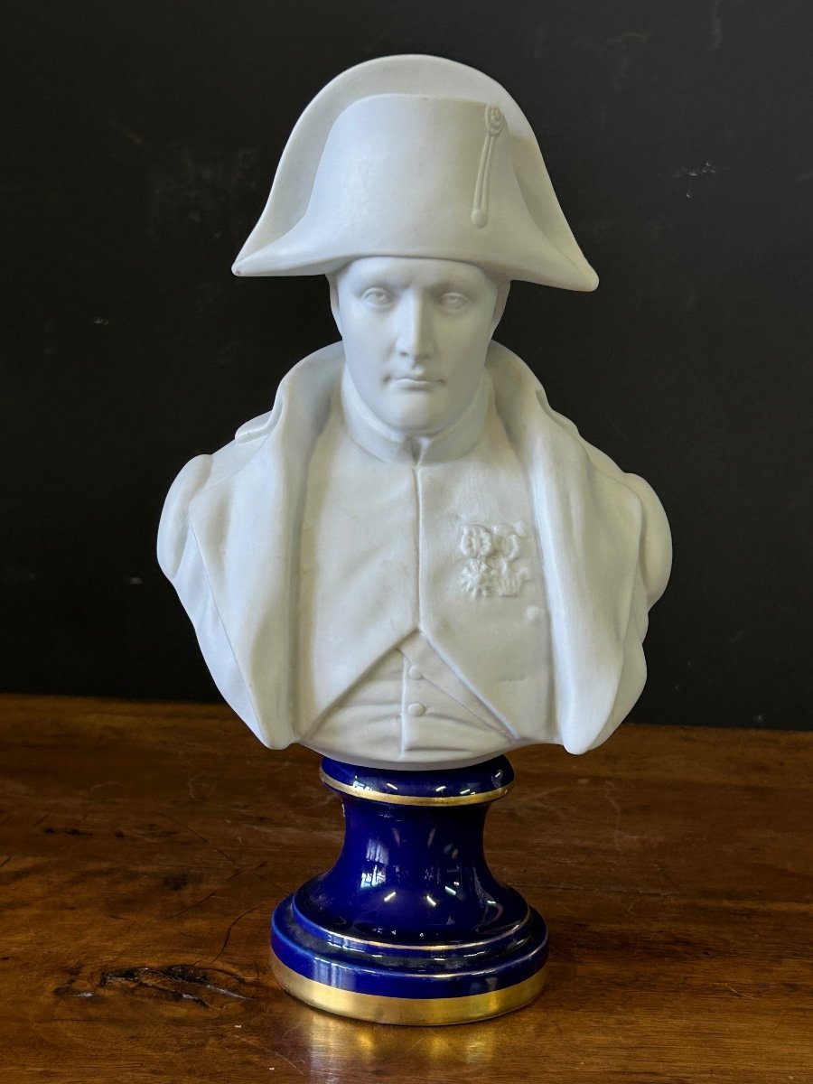 Buste De L'empereur Napoléon En Biscuit De Porcelaine